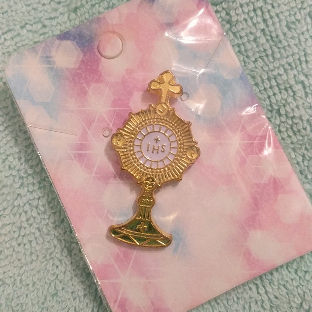 Religious pin